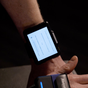 Newland WD1 watch scanner - in use